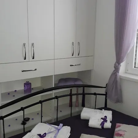 Marina Ii *